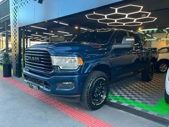 RAM 3500 6.7 I6 TURBO DIESEL LIMITED LONGHORN CD 4X4 AUTOMÁTICO RAM 3500 6.7 I6 TURBO DIESEL LIMITED LONGHORN CD 4X4 AUTOMÁTICO